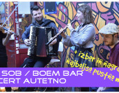 Autetno / Zaseba, ki izvaja širok repertoar ljudskega izročila in etnoglasbe, predvsem z Balkana