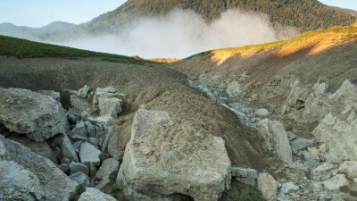 Odkrivajmo: Skrivnosti Cerkniškega jezera Odkrivajmo: Skrivnosti Cerkniškega jezera