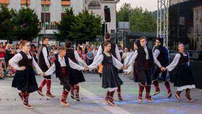 Folklorni večer - SPD Nikola Tesla